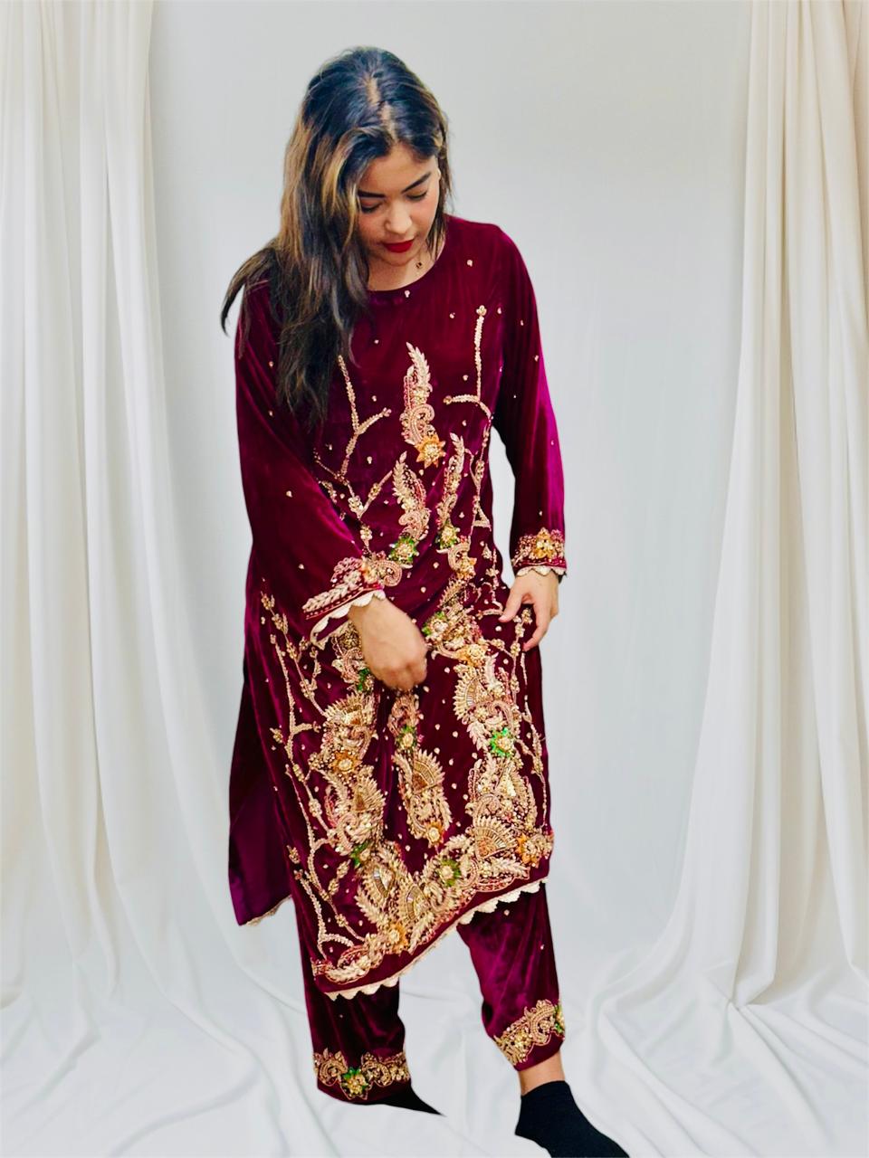 Robe Pakistanaise Traditionnelle Élégante 02